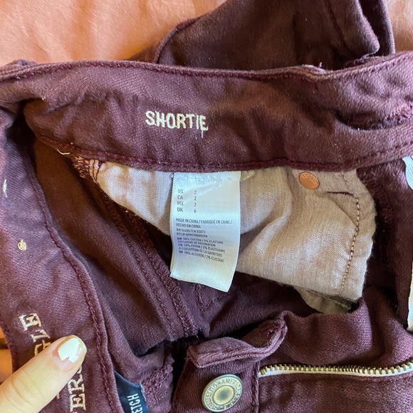 Burgundy American Eagle shorts - Picture 3 of 3
